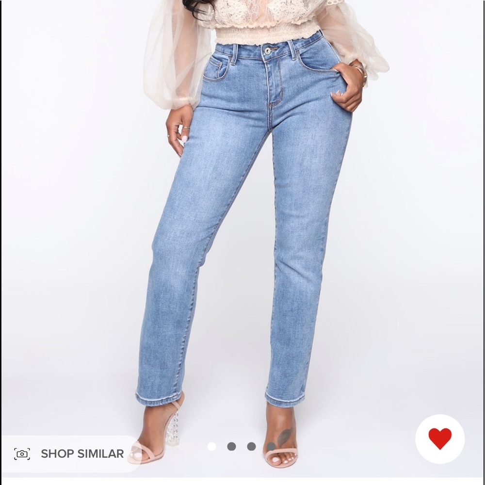 Fashion Nova Jeans. New with tags and never worn :) I will accept offers!